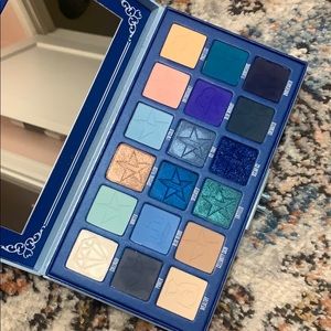 Jeffrey Star Blue Blood Palette